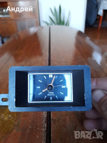 Стар Автомобилен часовник VDO Quartz, снимка 2 - Други ценни предмети - 43595853