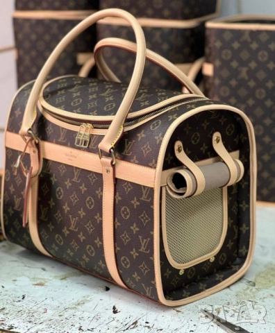 чанта за куче louis vuitton , снимка 2 - Чанти - 51831542