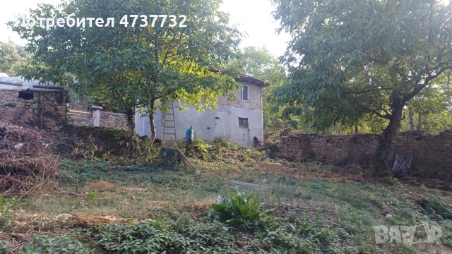 Продава се къща с дворно място, снимка 11 - Къщи - 53477219