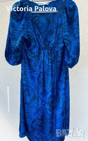 Красива копринена рокля Дания, снимка 2 - Рокли - 47456367