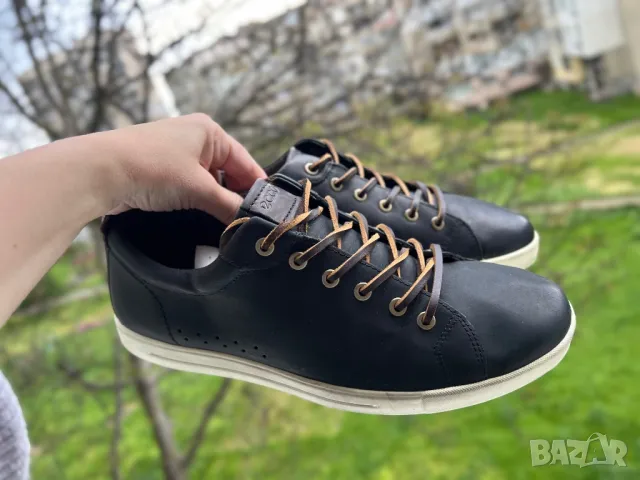 Ecco Soft 8 W Black Premium — номер 43, снимка 2 - Маратонки - 50047192