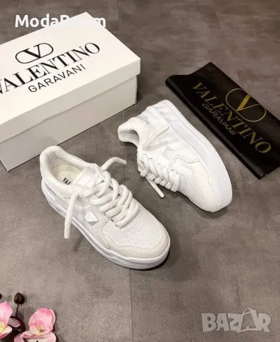 Valentino • мъжки бели маратонки , снимка 3 - Маратонки - 48042244