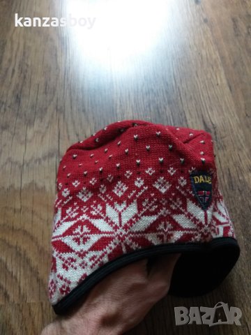dale of norway - страхотна зимна шапка, снимка 4 - Шапки - 43274198