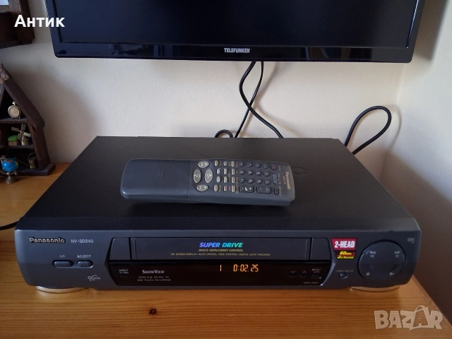Видео Рекордер Рanasonic NV- SD240 Siper Drive Made in Germany, снимка 3 - Плейъри, домашно кино, прожектори - 53442075