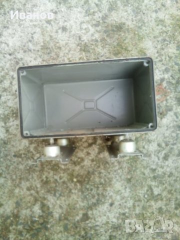 Кутии за апаратура различни, снимка 16 - Друга електроника - 32664436