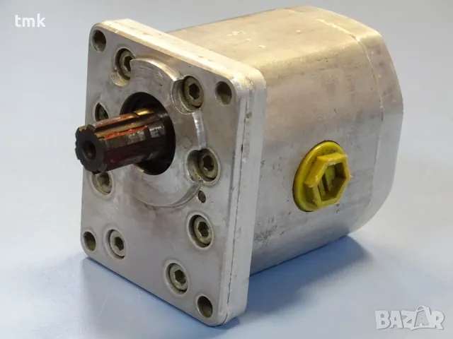 Хидромотор ORSTA 20/16 TGL 10860 hydraulic motor, снимка 6 - Резервни части за машини - 47490358