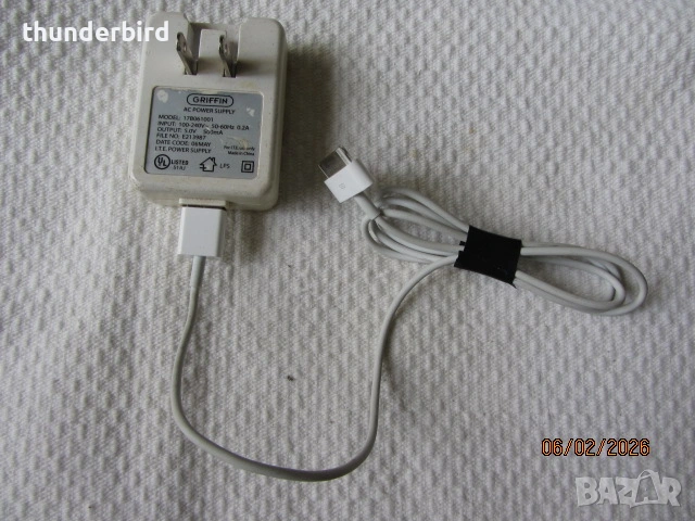 Aдаптер Griffin - 5.00 V DC, 500 mA