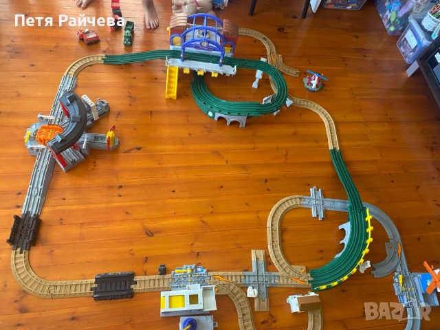 Влак Fisher Price , снимка 4 - Влакчета, самолети, хеликоптери - 53482271