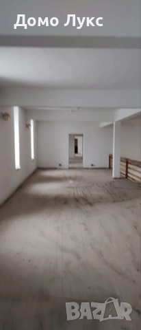 ПРОДАВАМ ПРОМИШЛЕНО ПОМЕЩЕНИЕ В ГРАД ИСПЕРИХ, снимка 4 - Магазини - 52211154
