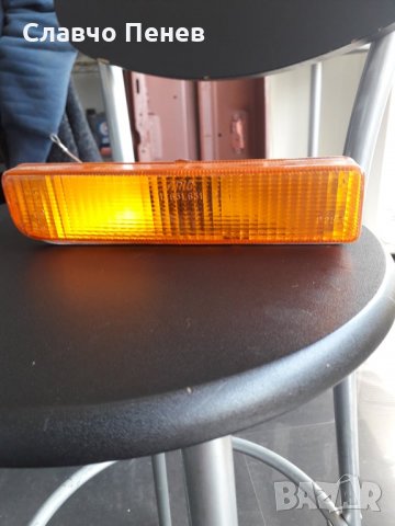 Мигач десен жълт Форд Фиеста до 1983г