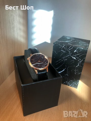 Оригинален дамски часовник Komono , снимка 4 - Дамски - 37915406
