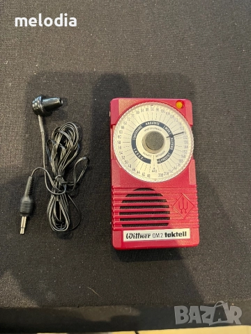 Немски кварцов метроном Wittner със слушалки