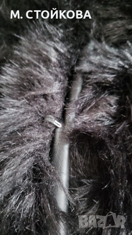 палто с косъм размер XS в черно с качулка, снимка 8 - Палта, манта - 52896657