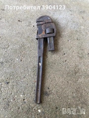 Голям ВИК ключ 2 1/2, снимка 2 - Ключове - 53221001