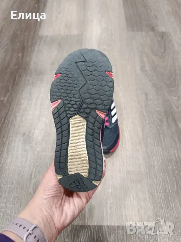 маратонки Adidas 29 номер , снимка 4 - Детски маратонки - 49780820