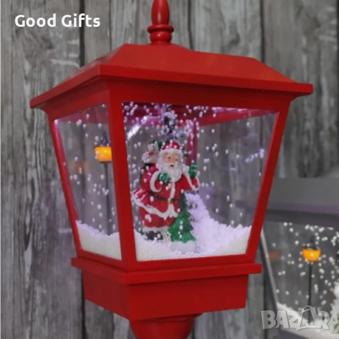 Декоративна коледна лампа с Дядо Коледа, падащ сняг и коледни мелодии – ретро фенер с LED светлина, снимка 2 - Декорация за дома - 52339567
