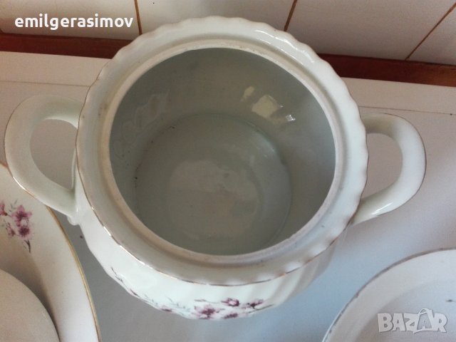 Порцеланов сервиз - български., снимка 4 - Сервизи - 37134870