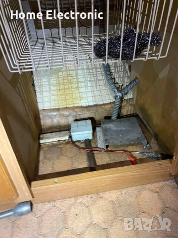 Каравана Knaus 900кг, снимка 4 - Каравани и кемпери - 52723937