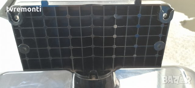 Стойкa за телевизор LG модел 32LN536B, снимка 2 - Стойки, 3D очила, аксесоари - 32668249