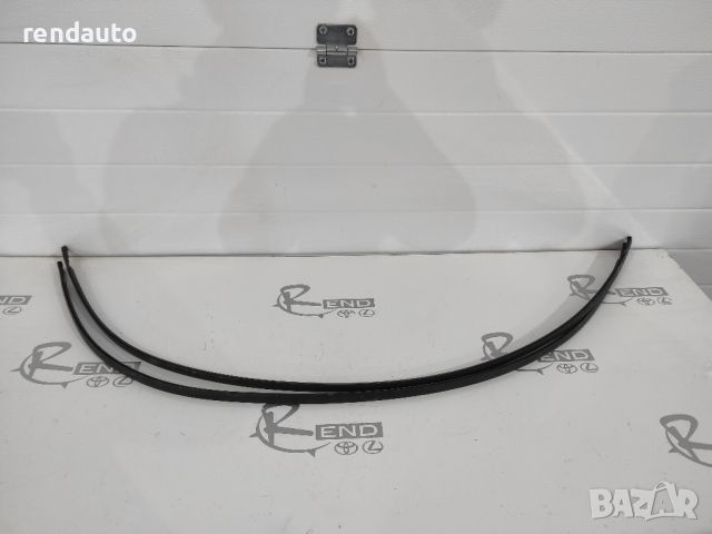 Водобранни лайсни за таван Toyota Corolla E18 USA 2013-2018