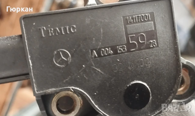 Mercedes Benz W203  2006  Сензор за Ниво на Маслото , снимка 2 - Части - 50760346