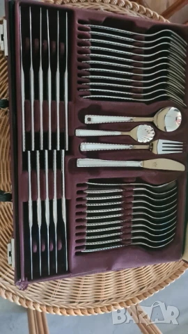 комплект прибори Солинген в куфар, снимка 5 - Прибори за хранене, готвене и сервиране - 50700687