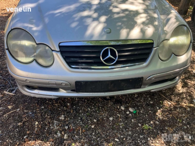 Мерцедес спорт купе Ц180 компресор на части, снимка 3 - Автомобили и джипове - 52900560