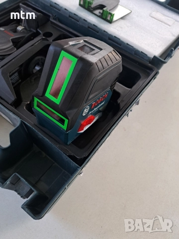 BOSCH GCL 2 - 15 G/ лазерен нивел, зелен лъч/в куфар/, снимка 3 - Измервателни инструменти - 52059724