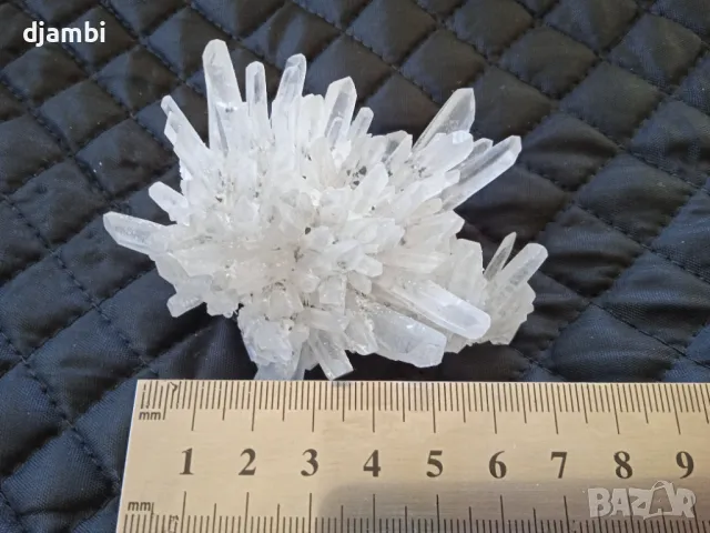 № 141,Кварц,Кварцова друза,Кварц със сфалерит,Кристали,Минерали,Родопи,, снимка 2 - Декорация за дома - 47671456