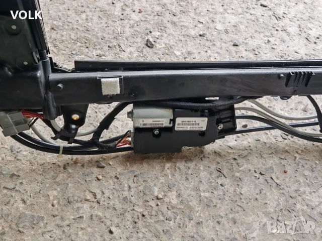 Панорама за Jeep Grand Cherokee wk2, снимка 4 - Части - 50422540