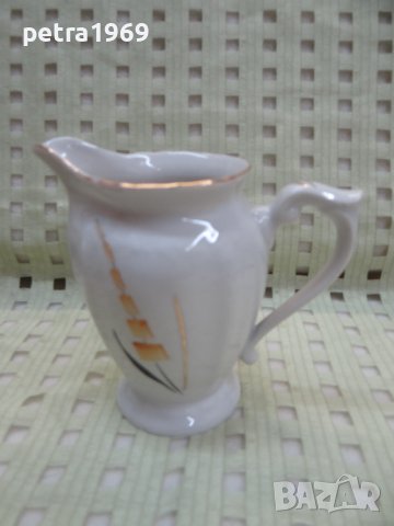 Порцеланов сервиз за кафе на "Изида", снимка 5 - Сервизи - 44113015