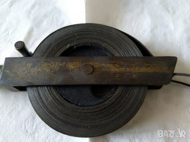 Стара месингова рулетка с дървена дръжка 20 метра, снимка 2 - Други инструменти - 28480971