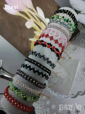 гривни от маниста с медицинска стомана , снимка 3 - Бижутерийни комплекти - 52564048