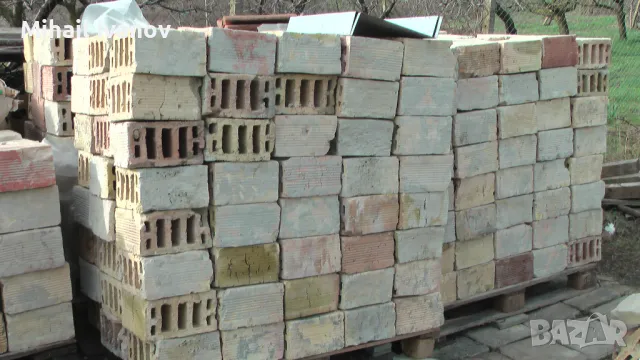 ПРОДАВАМ ТУХЛИ ЧЕТВОРКИ, снимка 1