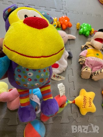 Лот бебешки дрънкалки и играчки, снимка 2 - Плюшени играчки - 28425152