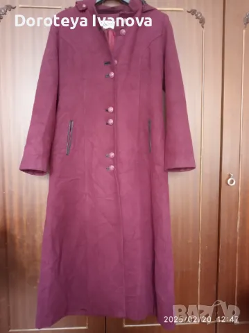 Дамско палто с качулка /вталено/