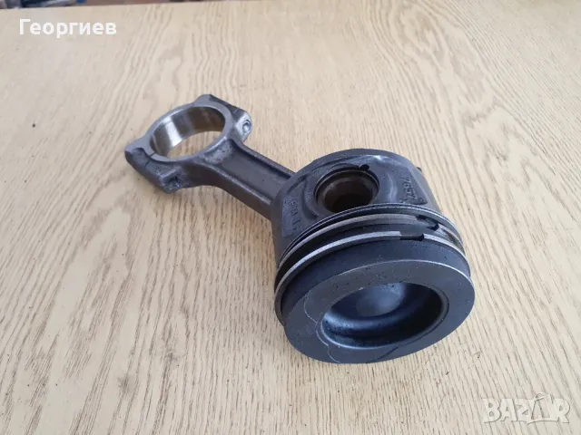 Бутало с биела за 1.5 DCI K9K Renault Nissan Dacia, снимка 4 - Части - 47647185