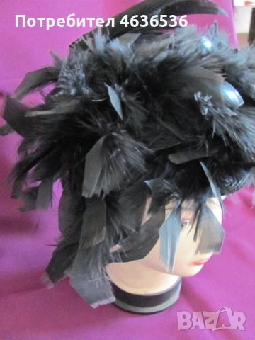 20-те изключително красива дамска шапка с пера, снимка 2 - Антикварни и старинни предмети - 53443352