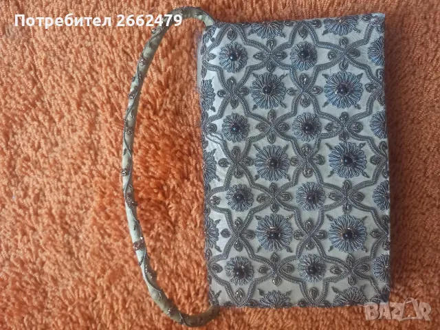 Продавам маркови дамски чанти., снимка 15 - Чанти - 49089135