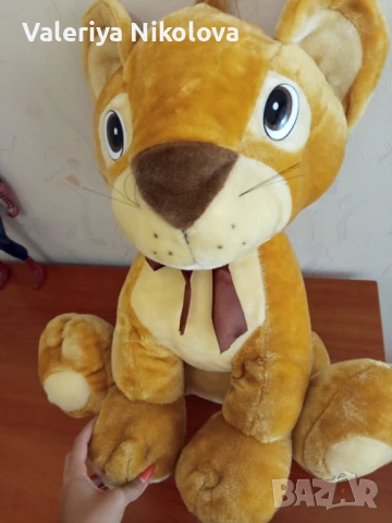 Гигантска плюшена играчка Симба, снимка 1