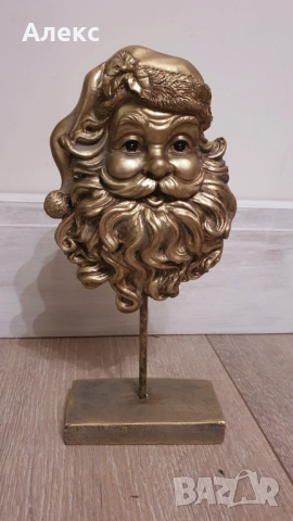 Златен Дядо Коледа на стойка– 26см, снимка 3 - Декорация за дома - 52754845