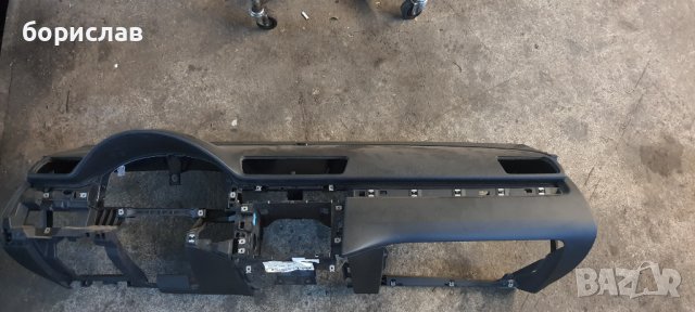 Продавам арматурно табло за пасат б6 