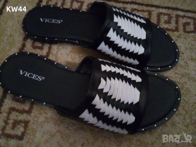 Чехли, снимка 1