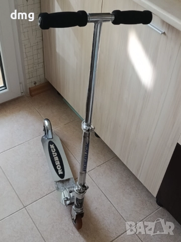 Тротинетка , снимка 3 - Детски велосипеди, триколки и коли - 52855742