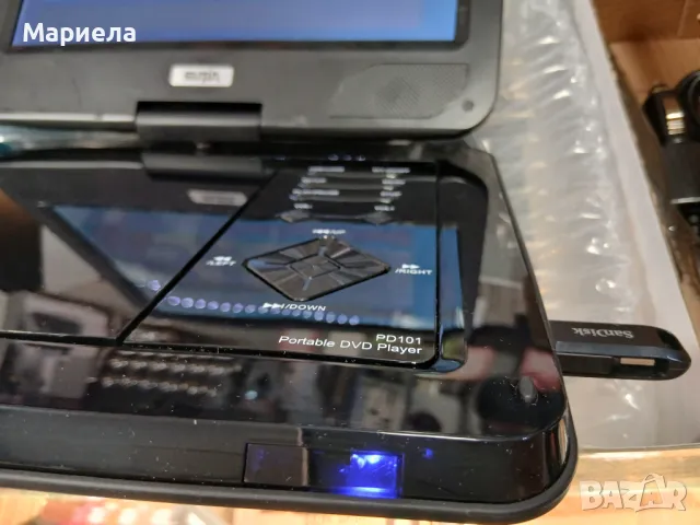 SUNPIN 12,5-инчов преносим DVD плейър с 10,5-инчов HD въртящ се екран, снимка 5 - Други - 50020495