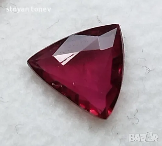 Ненагряван червен рубин с VS чистота - 0.71кт.! Сертифициран! Нов!, снимка 6 - Други - 47174449