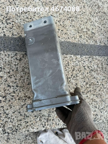 Преден десен буфер на преден десен рог на Ауди Audi A8 D4 H4 само за 50лв. 4h0805120b, снимка 3 - Части - 52737489