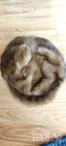 Шапка от естествен косъм с козирка , снимка 6 - Шапки - 48789428