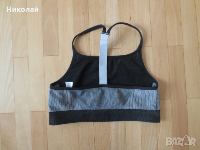 Nike детски спортен сутиен, снимка 4 - Корсети, бюстиета, топове - 32636673
