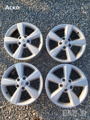 5x114.3..17.цола 6.5j ET40 оргинални Нисан 